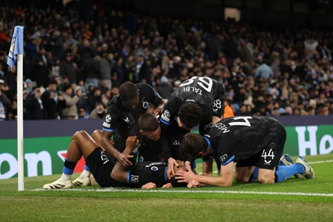 خطر الخروج يداهم جوارديولا.. كلوب بروج يتقدم أمام مانشستر سيتي في دوري الأبطال